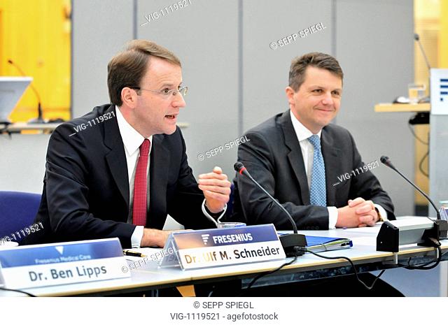 GERMANY, BAD HOMBURG, 19.02.2009, Dr. Ulf M. SCHNEIDER (l.), Chairman of the Management Board and Stephan STURM (r.), CFO Chief Financial Officer on the...