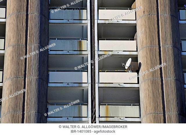High-rise apartments with balconies and satellite dish, Meschenich district in Cologne, North Rhine-Westphalia, Germany, Europe