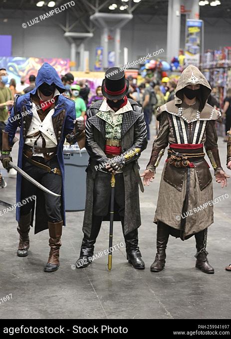 Jacob K. Javits Convention Center, New York, USA, October 09, 2021 - Thousands of Peoples Dressed in All Types of Costume Participated on the 3RD Day of the...