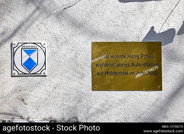 Europe, Germany, Mecklenburg-Western Pomerania, Hiddensee, monastery, house, sign, funny