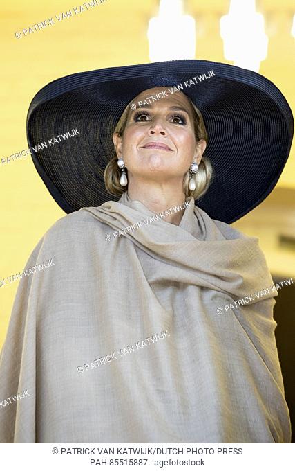 Queen Maxima of The Netherlands attends a meeting with the Dutch community at the Kelliher Estate in Auckland, New Zealand, 9 November 2016