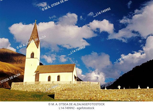 Church, Melago (Melag), Via Vallelunga, Trentino-Alto Adige, Italy