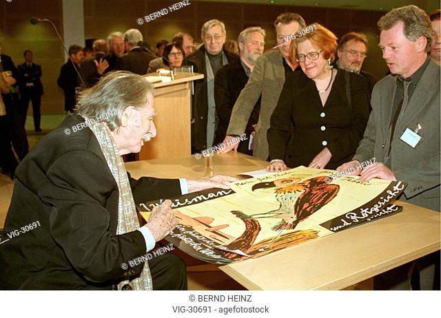 George TABORI hungarian - english author and director, signs poster during presentation of Bruno Kreisky - price for the political book 2002 at the Willy -...