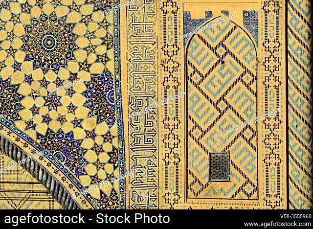 Uzbekistan, Unesco World Heritage Site, Samarkand, Registan square, Chir Dor madrasa, Earthenware mosaic