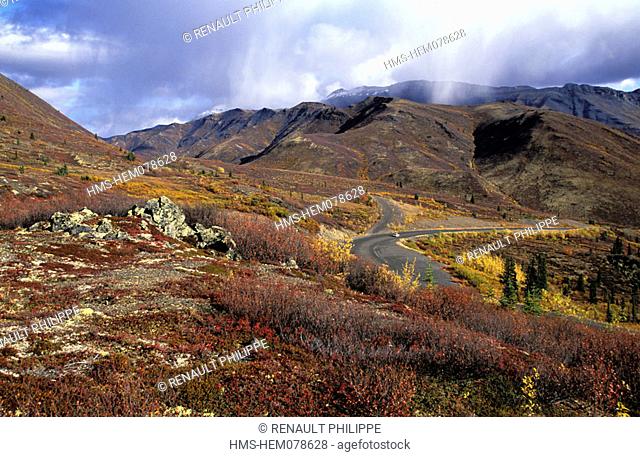 Canada, Yukon, Dempster Highway linking Dawson city and Inuvik (457 miles)