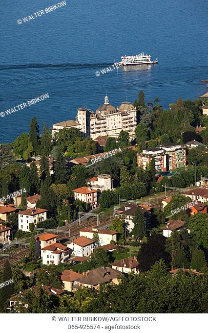Italy, Piedmont, Lake Maggiore, Stresa, high angle town view