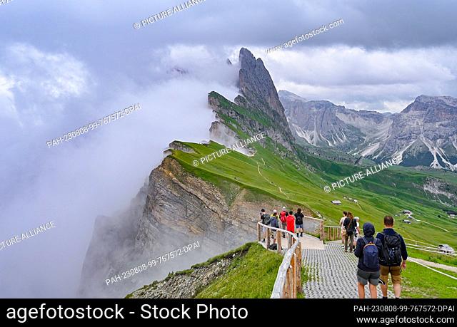 21 July 2023, Italy, St. Ulrich: View of the mountain peaks at the Seceda Alm. The Seceda Alm is located on the sunny side of Val Gardena