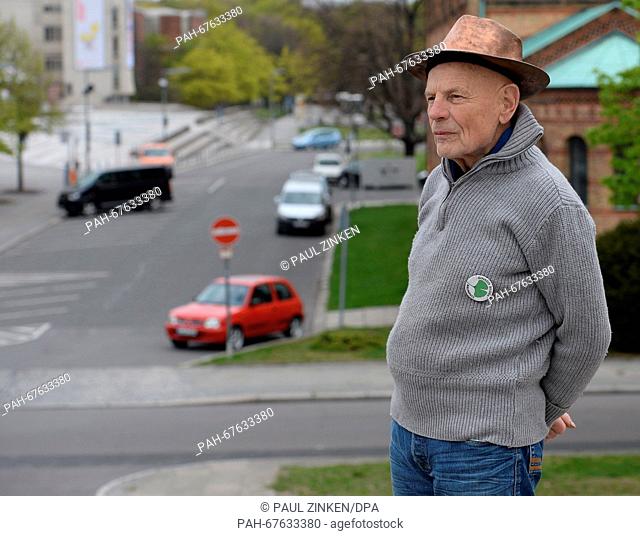 Artist Ben Wagin poses in front of the Neue Nationalgalerie ahead of a press meeting in Berlin,  Germany, 20 April 2016. Wangin will present with the artist...