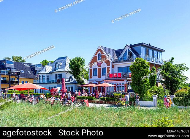 Cafe Strandvilla, Niendorf, Timmendorfer Strand, Lübeck Bay, Baltic Sea, Schleswig-Holstein, Germany, Europe
