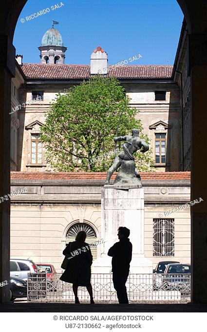 Italy, Lombardy, Crema, Piazza Trento Trieste Square, Monument