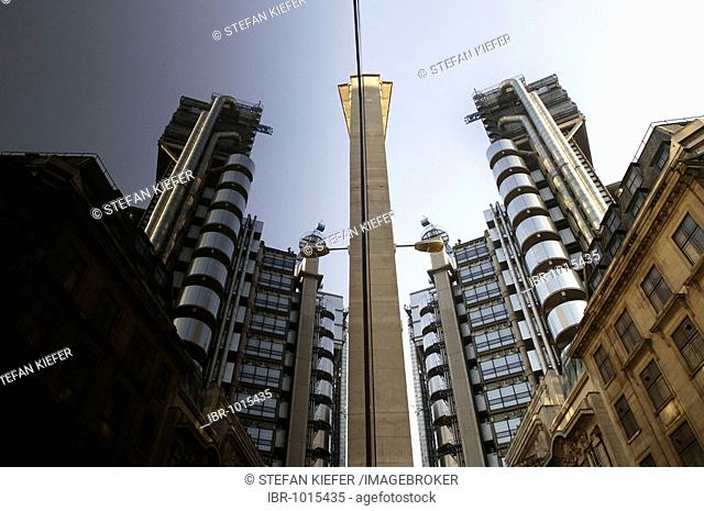 Lloyd's Building, designed by the architect Richard Rogers, London, England, Great Britain, Europe