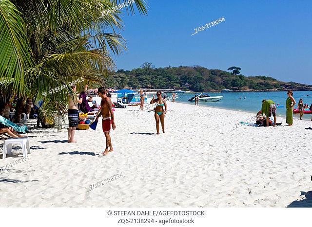 Hat Sai Kaeo Beach on Ko Samet Island, Thailand