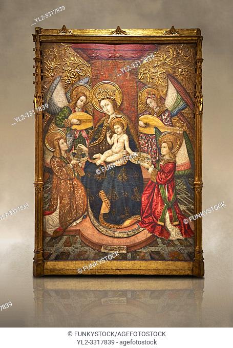 Gothic altarpiece of Madonna and Child and 4 angels, by Pere Garcia de Benavarri, circa 1445-1485, tempera and gold leaf on wood