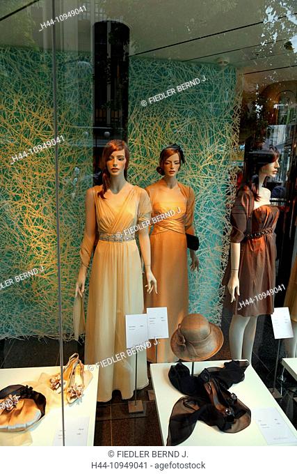 Europe, Switzerland, CH, Zurich, Old Town, Bahnhofstrasse, shop-window, fashions, clothes, clothing, hats, mannequins, buildings, constructions, shops