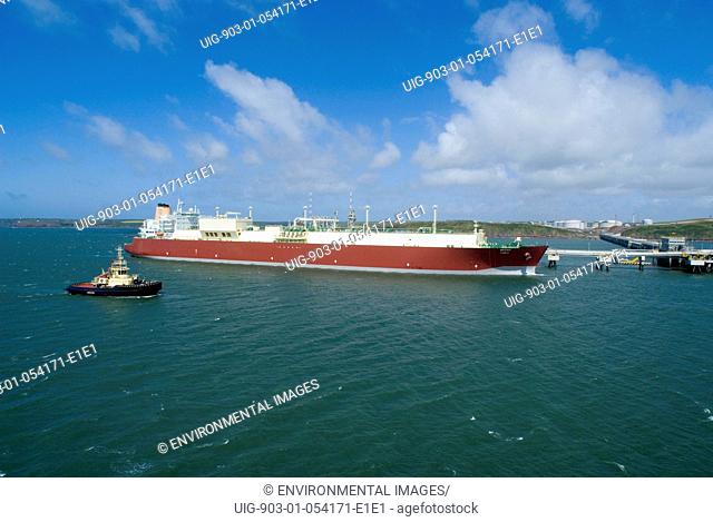 The 'Mozah', world's largest LNG tanker, United Kingdom. The 'mozah', world's largest LNG = liquefied natural gas tanker - total capacity 266, 000 m3