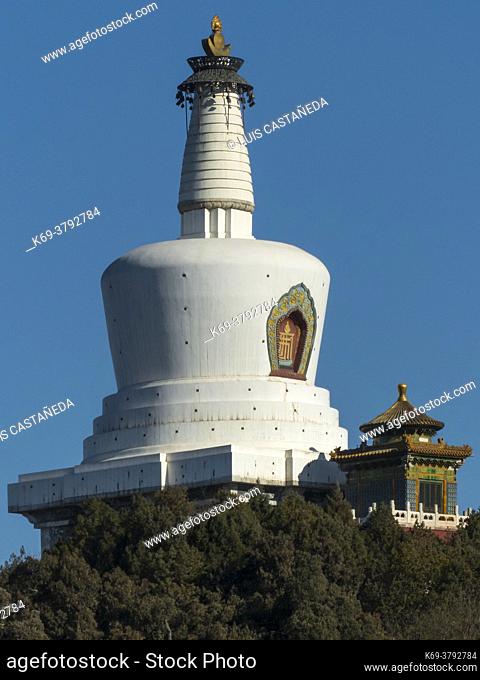 The White Dagoba (ç. ½å¡”, Bai Ta, ""White Tower"") is a 40-meter (131 ft) high stupa placed on the highest point on Jade Flower Island