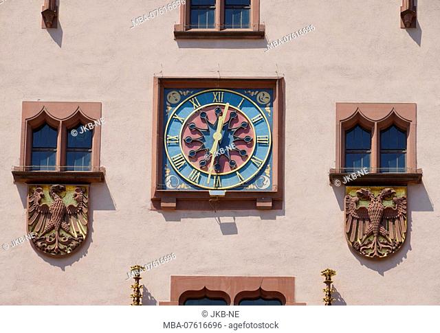 Germany, Hesse, Frankfurt on the Main, RÃ¶mer, clock and coat of arms at the historic town hall
