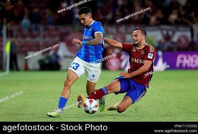 Genk's Daniel Munoz Mejia and Servette's Jeremy Guillemenot fight for the ball during a soccer game between Swiss Servette FC and Belgian KRC Genk