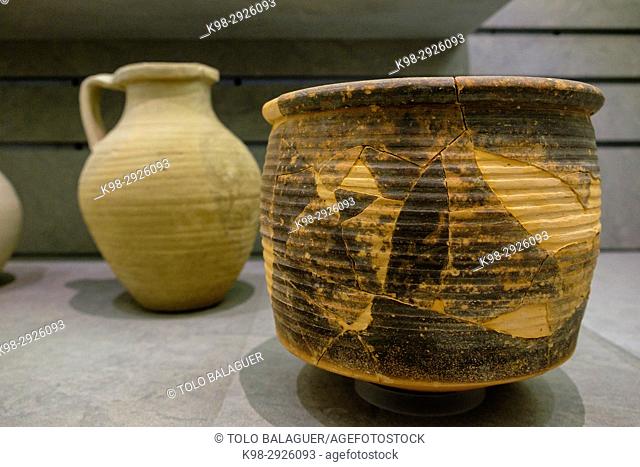 urna cinerària, 30 a. C-150 AD., Ibiza and Formentera Archeological Museum, Patrimonio de la Humanidad «Ibiza, biodiversidad y cultura», Ibiza, Balearic Islands