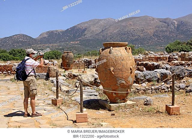 Clay jugs and jars, Malia Palace, Minoan excavations, archaeological excavation site, Heraklion, Crete, Greece, Europe