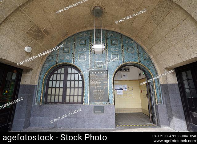 03 June 2021, Hamburg: An entrance to the Old Elbe Tunnel can be seen. It will probably take another five years before Hamburg can take full possession of the...