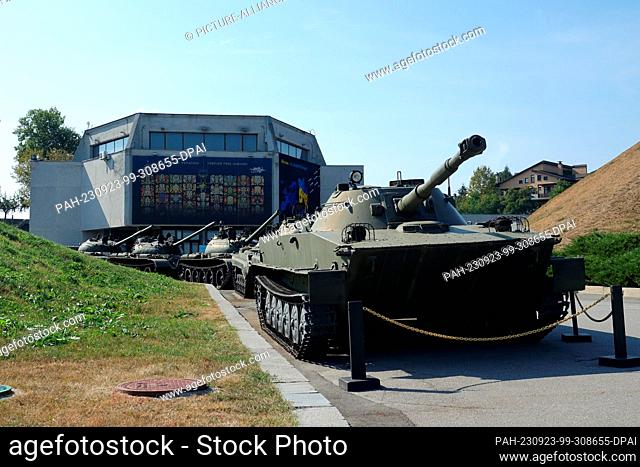 23 September 2023, Ukraine, Kiew: Historical tanks are placed in front of the Museum of Local Conflicts in the Ukrainian capital Kiev