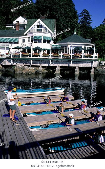 USA, Washington, San Juan Island, Roche Harbor Resort, Kayak Lessons