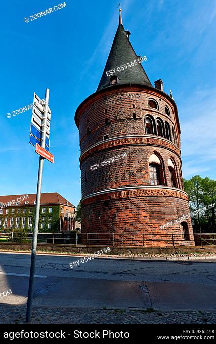 Holstentor, Seitenansicht, Lübeck, Deutschland. Holsten Gate, Side view, Lübeck, Germany