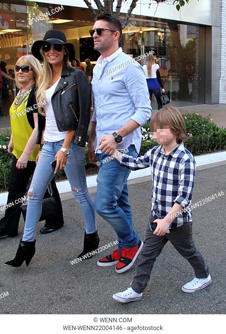 Robbie Keane shops with his family at The Grove Featuring: Robbie Keane, Claudine Keane, Robert Keane Where: Los Angeles, California