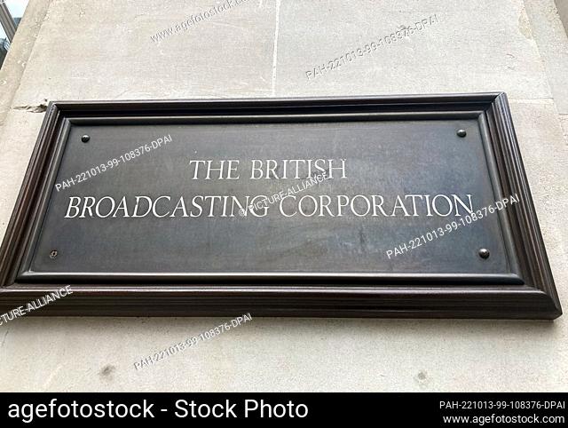 12 October 2022, Great Britain, London: The words ""The British Broadcasting Corporation"" are emblazoned on the entrance to the British broadcaster BBC