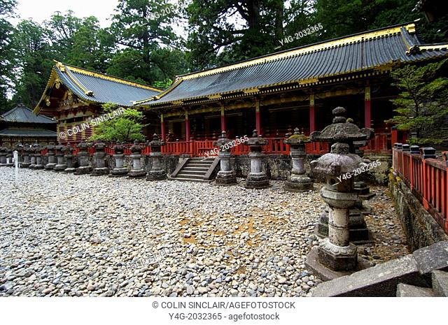 Nikko, Japan, Shogun's Mausoleum, Toshogu Shrine, Japanese art and design, Early 17th century, Tokugawa Shogunate, Spiritual Home of, Shinto, Horizontal