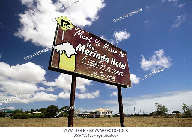 Australia - Queensland - Whitsunday Coast - Merinda: Road Sign for the Merinda Hotel