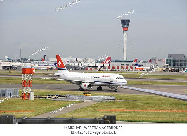 ATC, air traffic control tower, BAA Heathrow International Airport, Terminal 4, London, England, United Kingdom, Europe