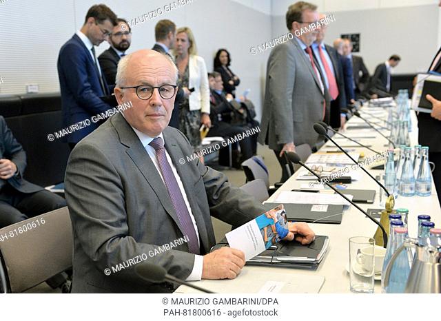 Union fraction chairman Volker Kauder (CDU) participating in the fraction meeting of the Union (CDU/CSU) at the Bundestag in Berlin, Germany, 5 July 2016