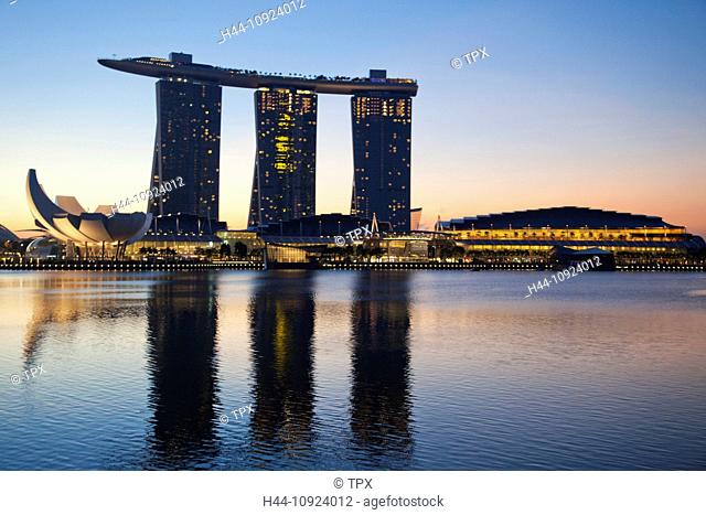 Asia, Singapore, Marina Bay Sands, Marina Bay Sands Hotel, Hotel, Hotels, architecture, Casino, Casinos, Night View, Night Lights, Illumination, Tourism