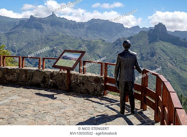 Statue of the writer and philosopher Miguel de Unamuno at the viewpoint Mirador de Unamuno, Artenara, Gran Canaria, Canary Islands, Spain
