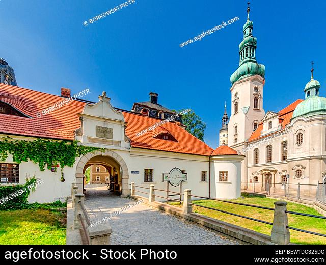 PSZCZYNA, SILESIAN PROVINCE, POLAND: ger.: Pless, the Gate of the Privileged - entrance to the castle's park, Lutheran church at the right