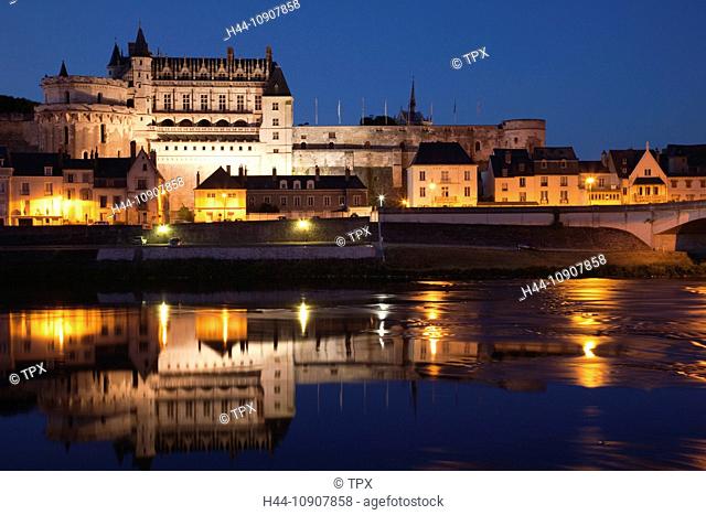Europe, France, Loire Valley, Loire, Amboise, Amboise Castle, Chateau d' Amboise, Castle, Castles, Loire River, River, Reflection, Night View, Illumination