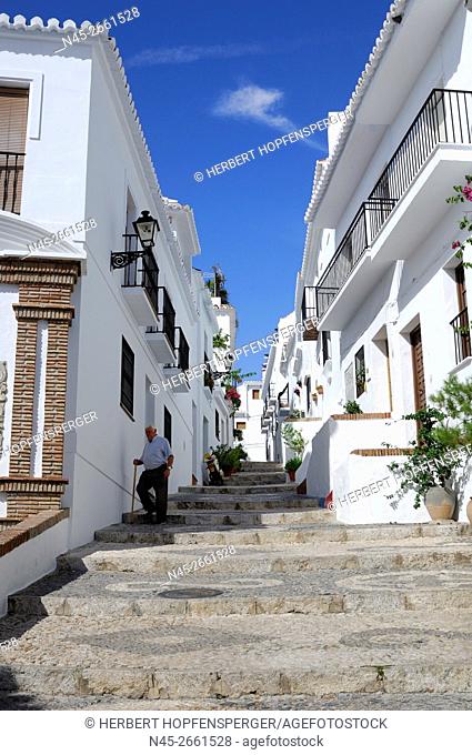 White Village, narrow Street, white Houses of Frigiliana, Frigiliana, Costa del Sol, Malaga Province, Andalucia, Spain
