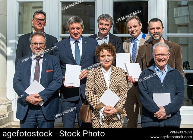 group picture shows (bottom left to right) Antwerp alderman Koen Kennis, Flemish Minister of Mobility, Public Work Lydia Peeters Ademloos' Dirk Avonts (top row...