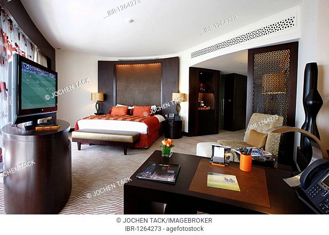 Hotel room, suite, luxury hotel The Address, part of Downtown Dubai, United Arab Emirates, Middle East