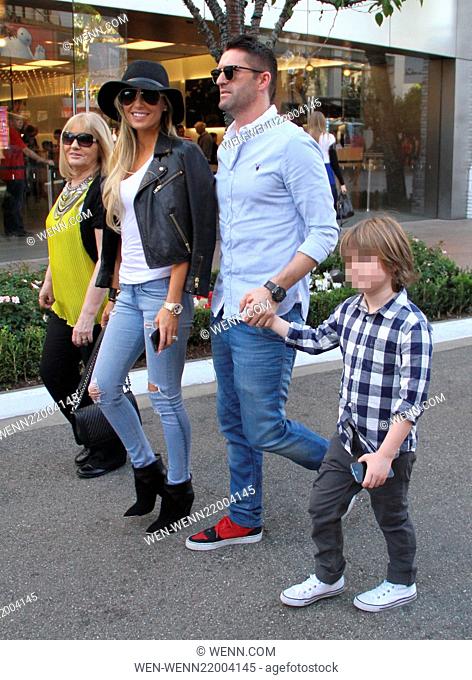 Robbie Keane shops with his family at The Grove Featuring: Robbie Keane, Claudine Keane, Robert Keane Where: Los Angeles, California