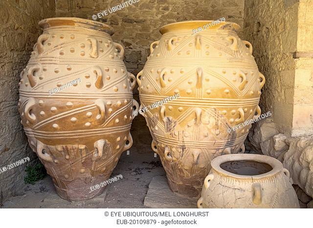 Pithoi, large storage jars, in The Magazines of The Giants, Knossos Palace