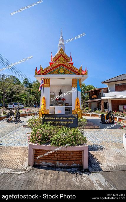 Historical landmark in Koh Lanta Old Town, Ko Lanta Island, Phang Nga Bay, Thailand, Southeast Asia, Asia