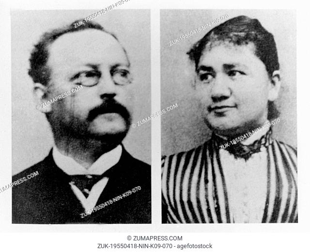 Jan. 1, 1900 - Berlin, Germany - HERMANN and PAULINE EINSTEIN ( born KOCH ) parents of the Jewish, German-born theoretical physicist ALBERT EINSTEIN