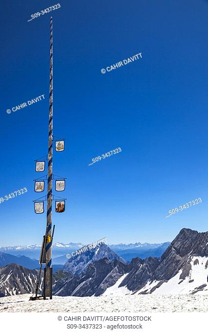 Heraldic Post on the Zugspitze mountain, marking the start of the ski runs down the Schachen Und Rheintal Valley, Eibsee, Grainau, Bavaria, Germany