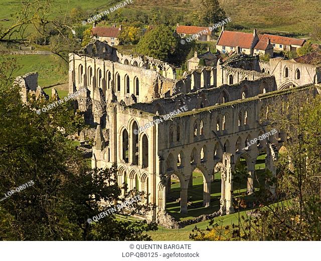 England, North Yorkshire, Rievaulx, A view toward Rievaulx Abbey. Founded by St Bernard of Clairvaux in 1132 and became one of Englands wealthiest monasteries...