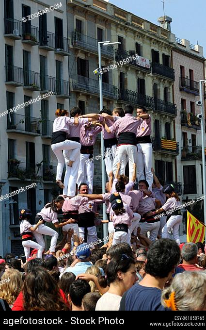 Katalanische Menschentuerme, Castells zum Nationalfeiertag in Barcelona 11.09.2014. Die Castells symbolisieren die Solidoritaet und Stabilitaet der...