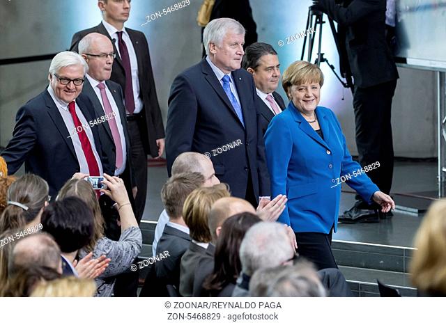 Berlin, Germany. December, 16th, 2013. Merkel, CDU Chairman, Seehofer, CSU chairman and Gabriel, SPD Chairman sign the coalition agreement at Paul Löbe Haus in...
