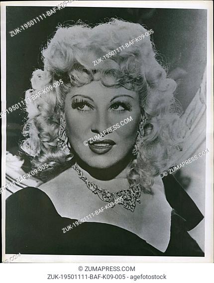 Nov. 11, 1950 - Mae West (Credit Image: © Keystone Press Agency/Keystone USA via ZUMAPRESS.com)